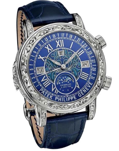 Swiss replication watches online are featured with blue dials.